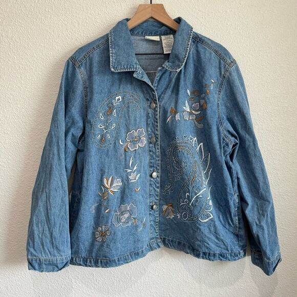 Vintage Jackets & Blazers - VTG White Stag Womens XL Jacket Embroidered Floral Paisly Denim Boho Festival
